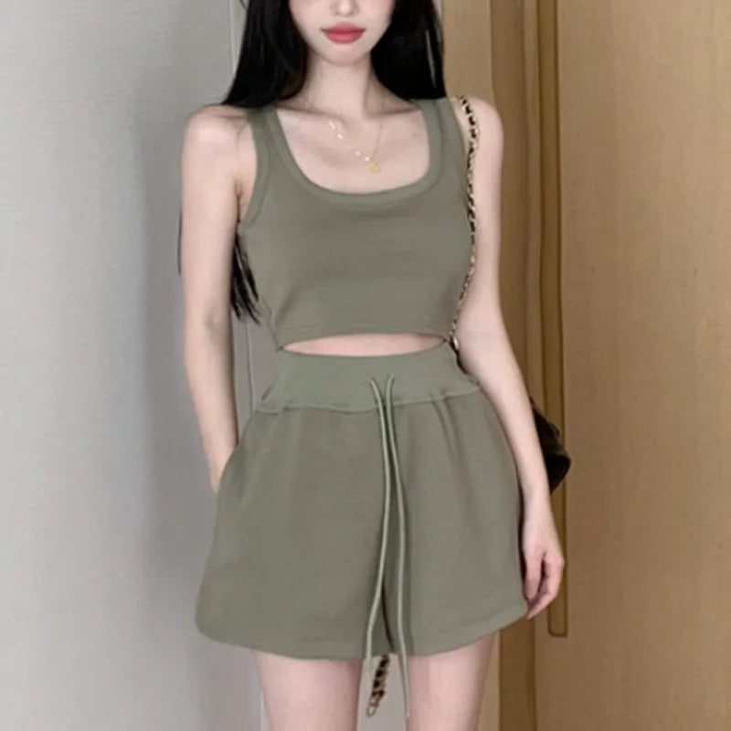 Casual Sleeveless Sports Suit for Women in Summer 2025 New High-waist Loose Vest Shorts Two-piece Set